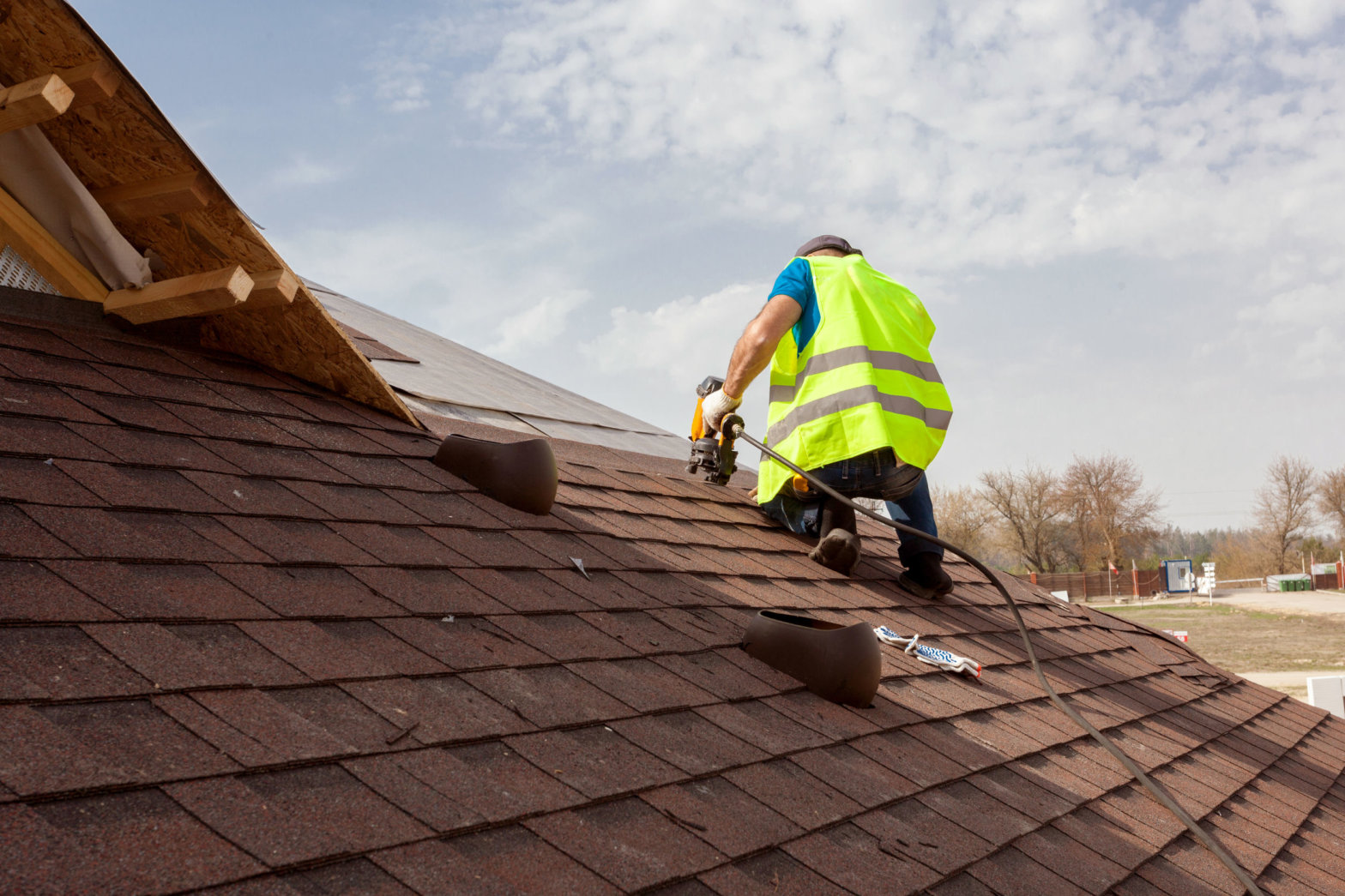 Is It Time to Replace Your House Siding
